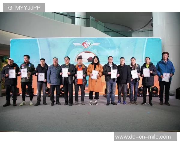 足球闫毅：从草根到职业的传奇之路与梦想追逐